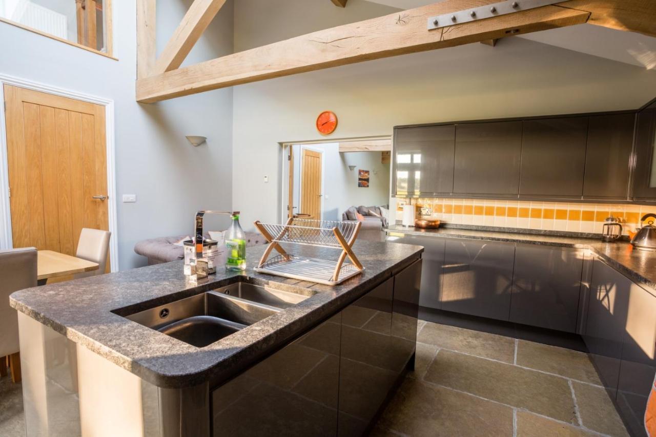Keld Barn, Low Ploughlands Holiday Lets Киркби-Стивен Экстерьер фото