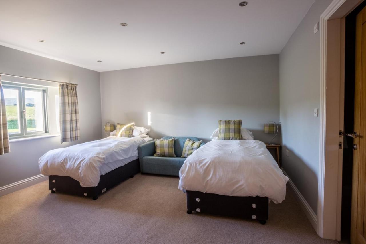 Keld Barn, Low Ploughlands Holiday Lets Киркби-Стивен Экстерьер фото
